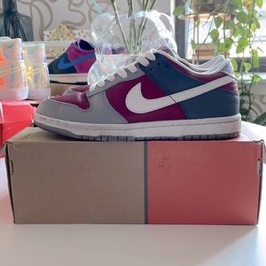2003 WMNS Nike Dunk Low Size 7